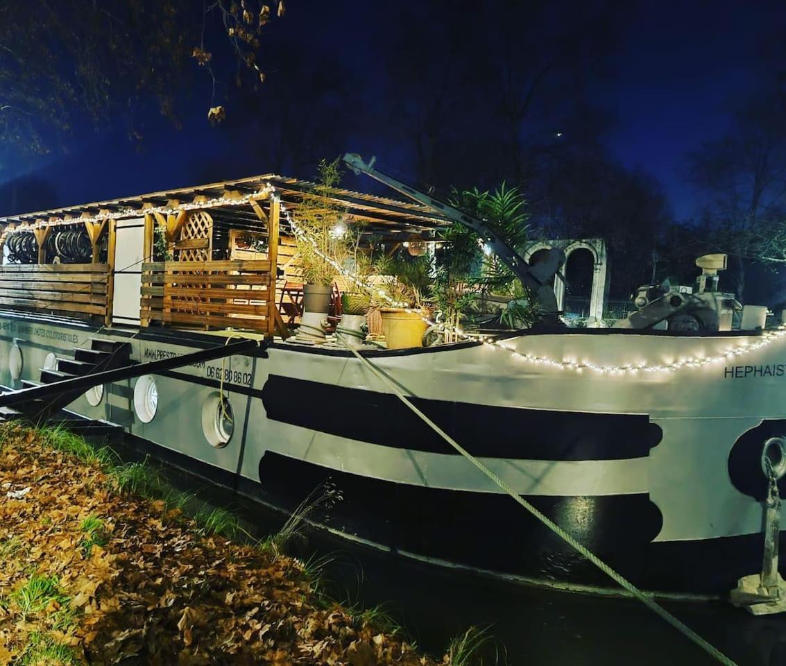 Peniche De Charme Avec Jacuzzi Sur Canal Du Midi Hotel Toulouse Exterior foto