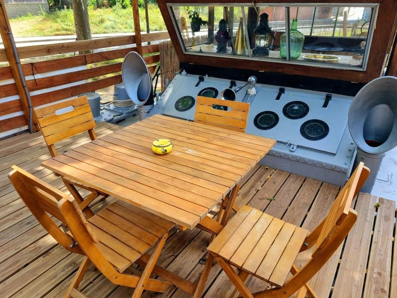 Peniche De Charme Avec Jacuzzi Sur Canal Du Midi Hotel Toulouse Exterior foto